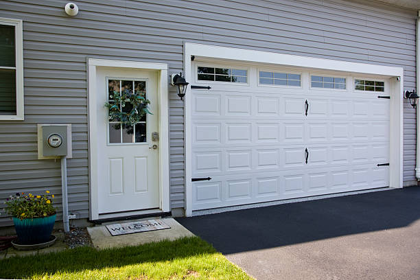 24/7 Emergency Garage Door Roller Replacement experts in Clayton, NC
